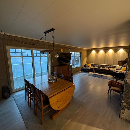 Reine Retro Villa - Cozy Villa With A Fantastic View Exteriér fotografie