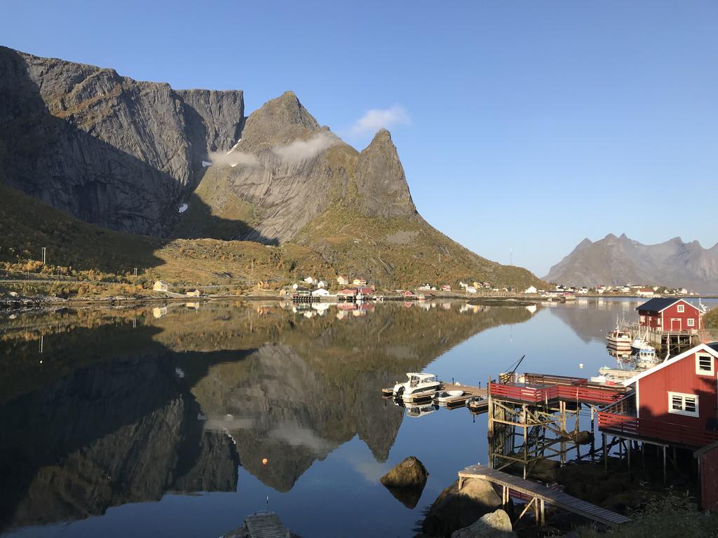 Reine Retro Villa - Cozy Villa With A Fantastic View Exteriér fotografie